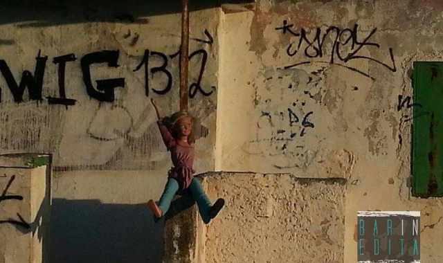 Bari, la bambola sulla tangenziale: �Segnala i turni delle prostitute�